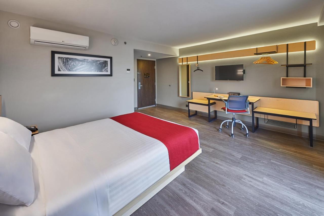 ซิตี้ เอ็กซ์เพรส กวยมาส Hotel Guaymas ภายนอก รูปภาพ
